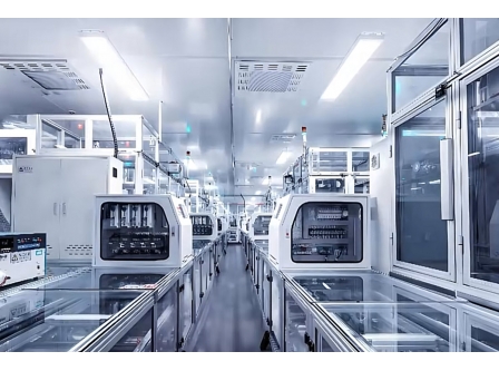 2026 鋰電/固態電池干房工程指南:涂布車間不銹鋼地面手持激光焊與無穿透防潮施工方案
